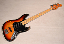 Fender ’77 JAZZ BASS